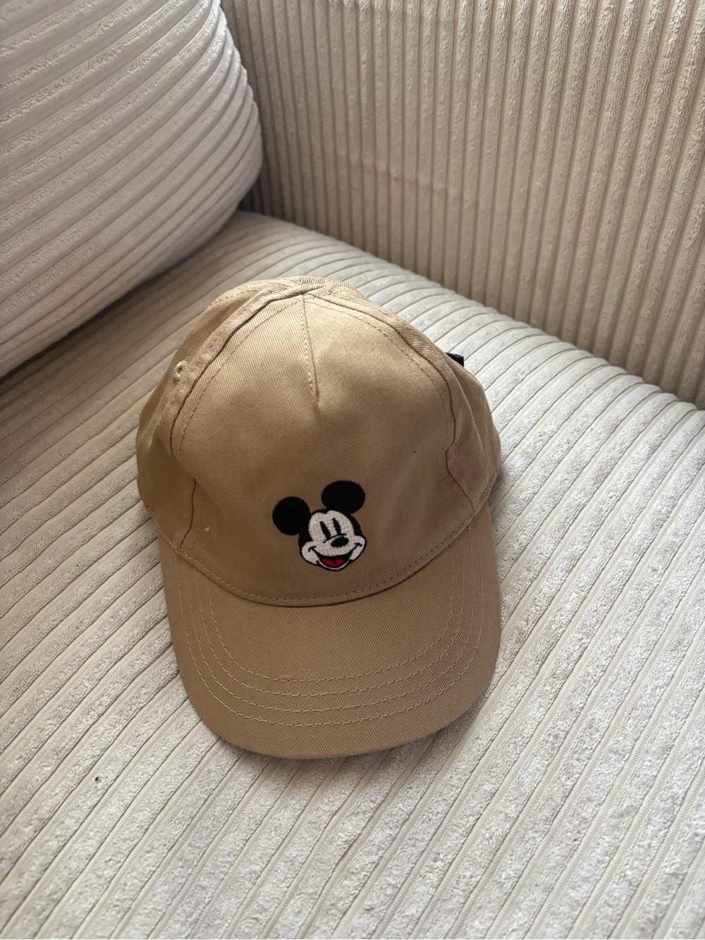 H&M Tan Bucket Hat with Subtle Stitching